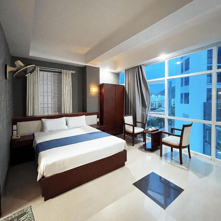 Ocean Bay Hotel Nha Trang Exterior photo